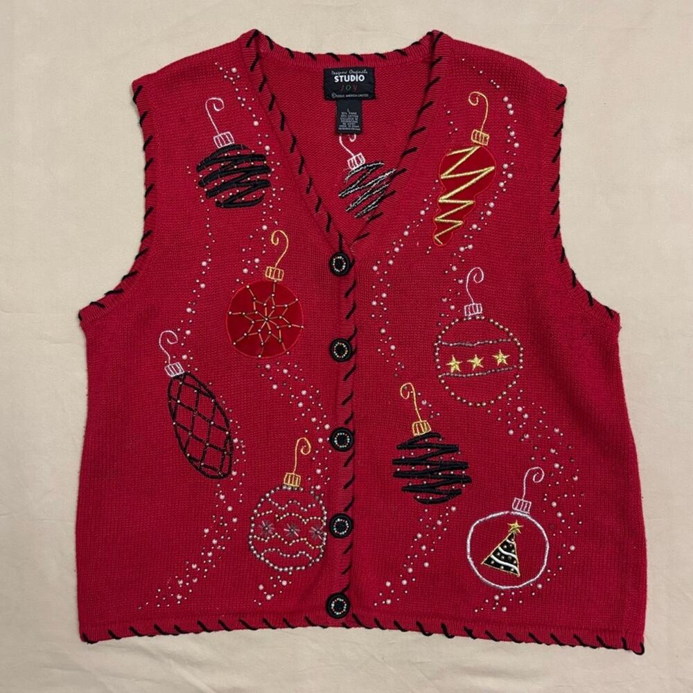 Designers Originals Studio Joy Women’s Red Christmas Sweater Vest Size Large